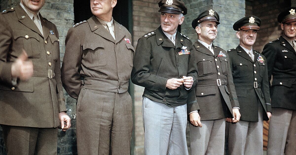 Army Uniform Board To Consider Bringing Back Iconic Pinks And