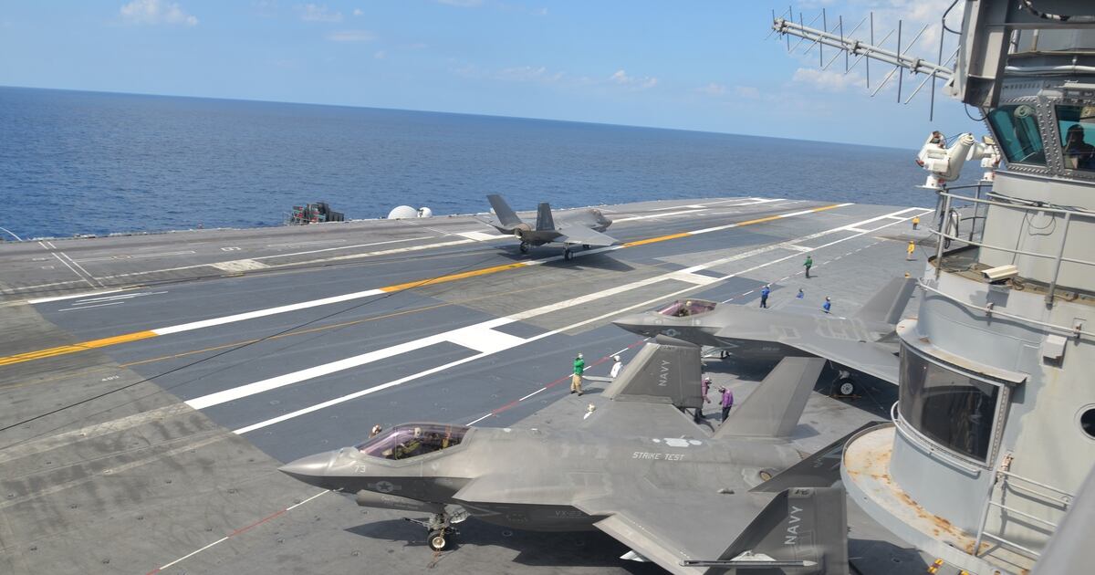 F 35c Back At Sea For 3rd Round Of Carrier Tests