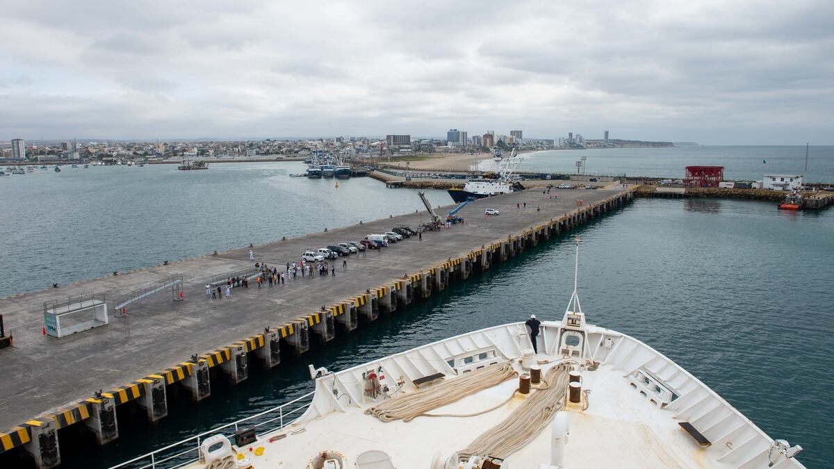 Hospital Ship Comfort Arrives At First Stop On Humanitarian Mission