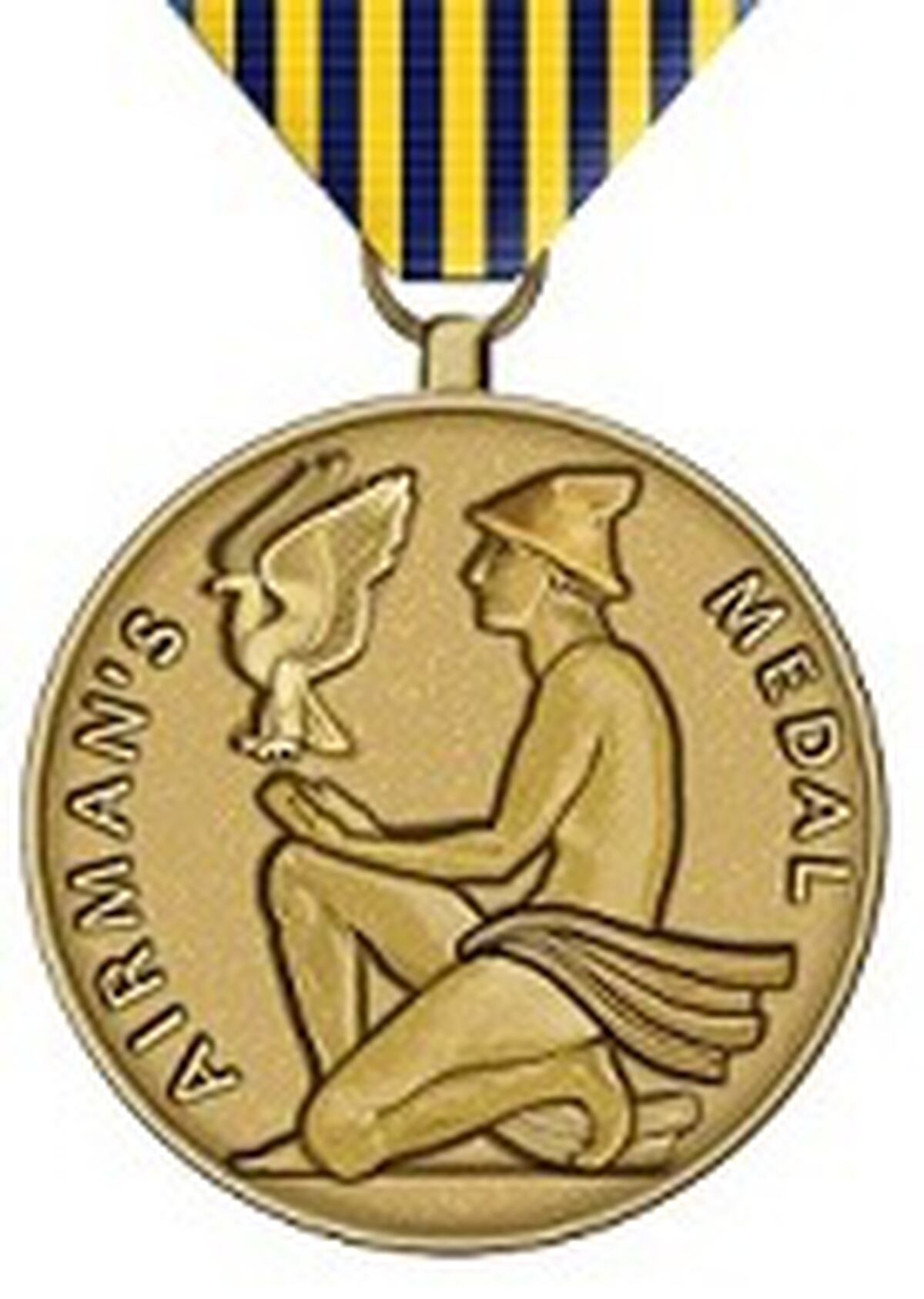 Hero Receives Airman S Medal For Saving French Lives