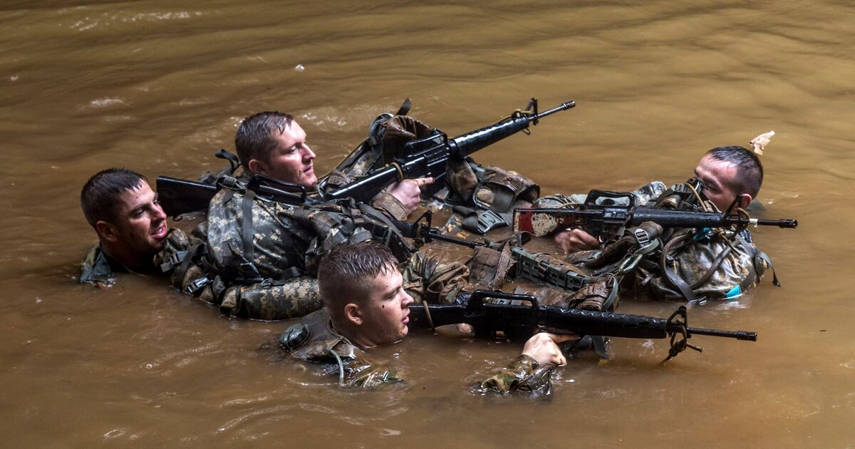Soldiers Train For Jungle Warfare At Hawaii Rainforest