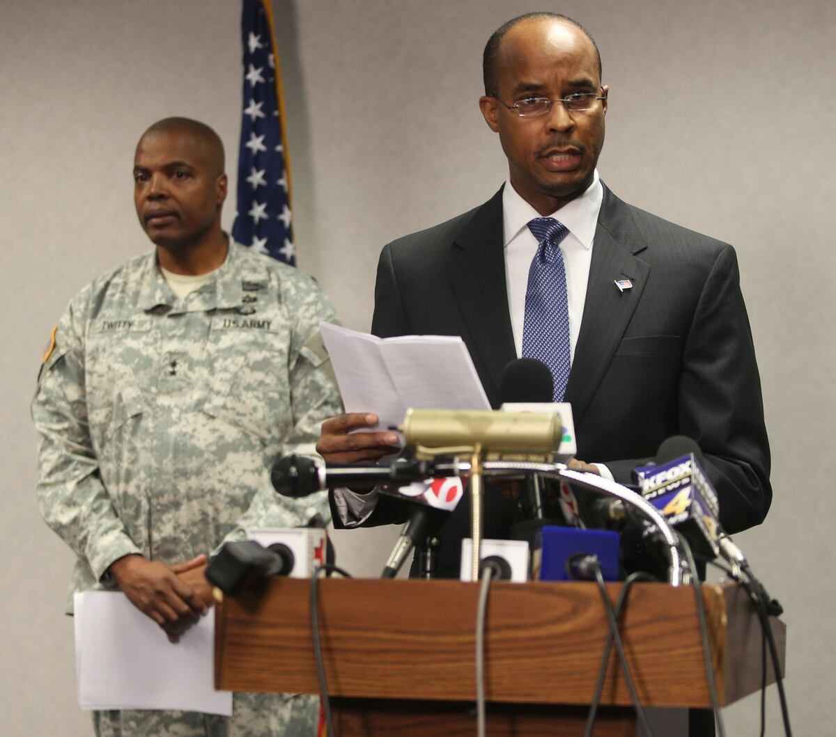 Fort Bliss Reviews Security After Va Clinic Shootings
