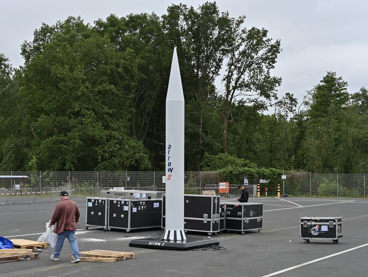NextImg:Israel enters final phase to deliver Arrow-3 missile shield to Germany