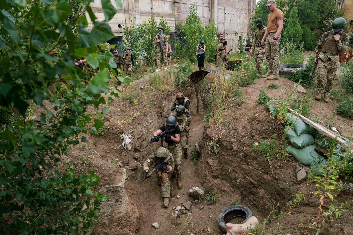 Ukraine to boost local arms production to 50% of needs within 6 months