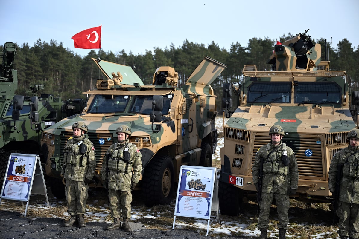 Turkey pushes for larger role in Europe’s defense as Trump questions NATO Turkey pushes for larger role in Europe’s defense as Trump questions NATO