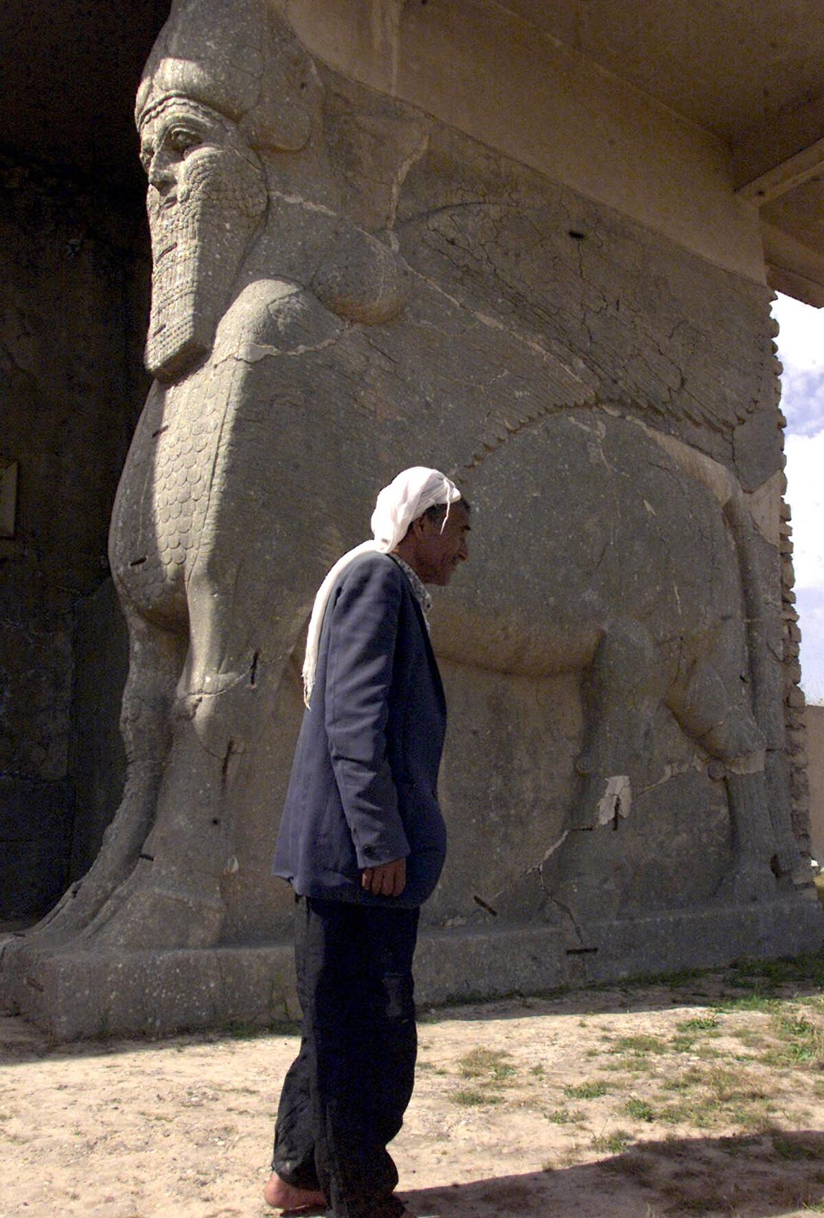 Iraq says Islamic State militants 'bulldozed' ancient site