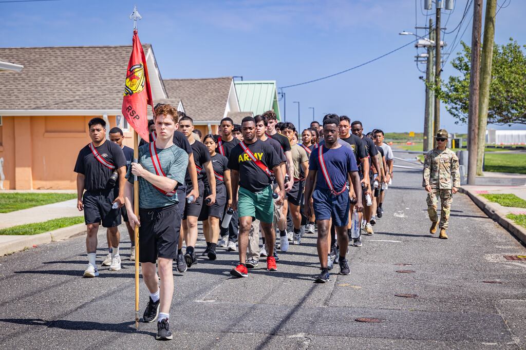 Army Rsp National Guard exceeds recruiting goals for fiscal year 2025
