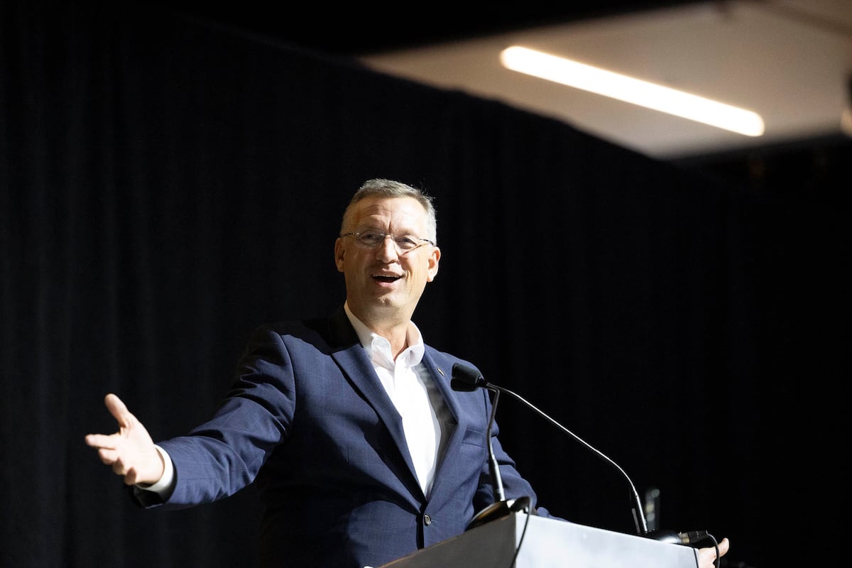 VA chief’s policies delaying care, destroying work force, report says VA chief’s policies delaying care, destroying work force, report says