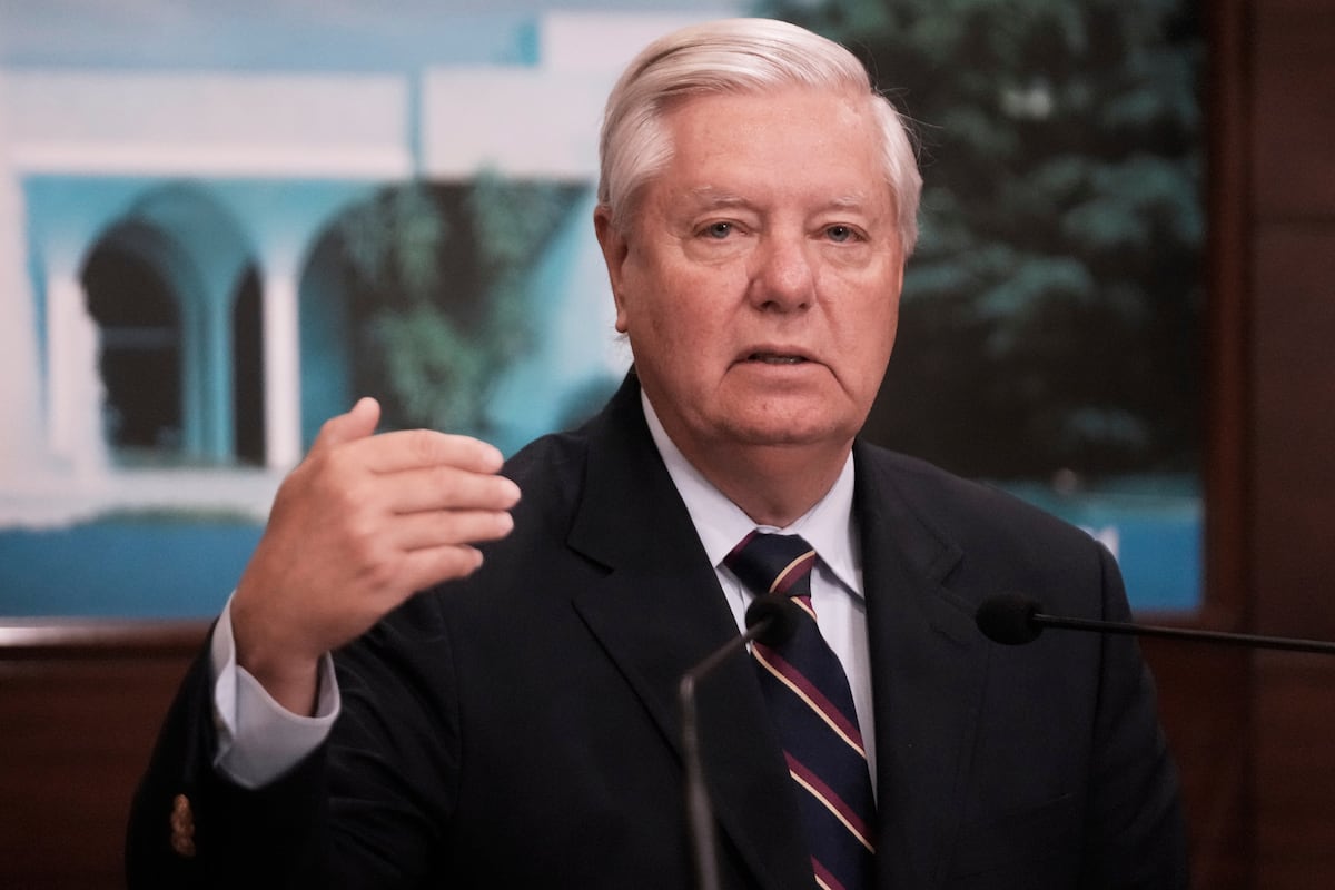 Senator encouraged Trump to ‘blow up something’ in message to cartels