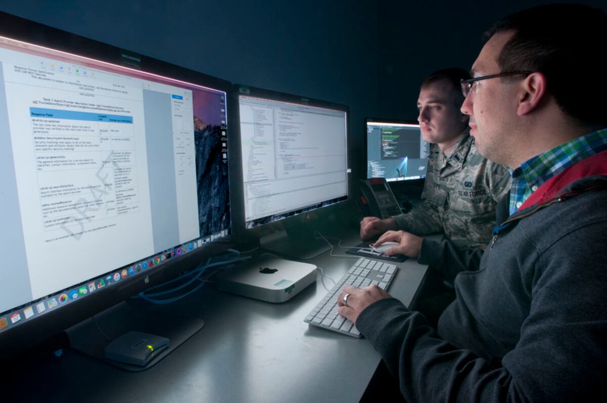 Air Force set to benefit from transparent network management