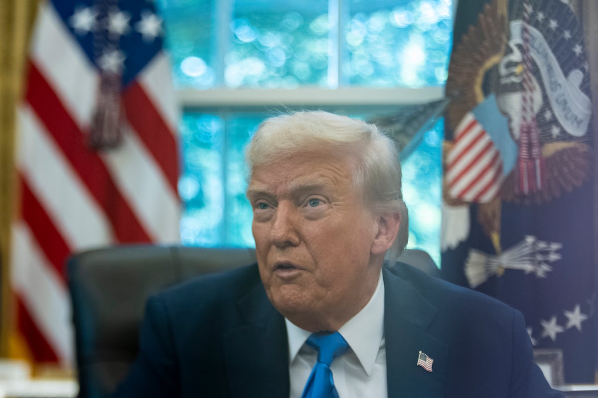 US carries out fatal strike targeting alleged drug boat, Trump says