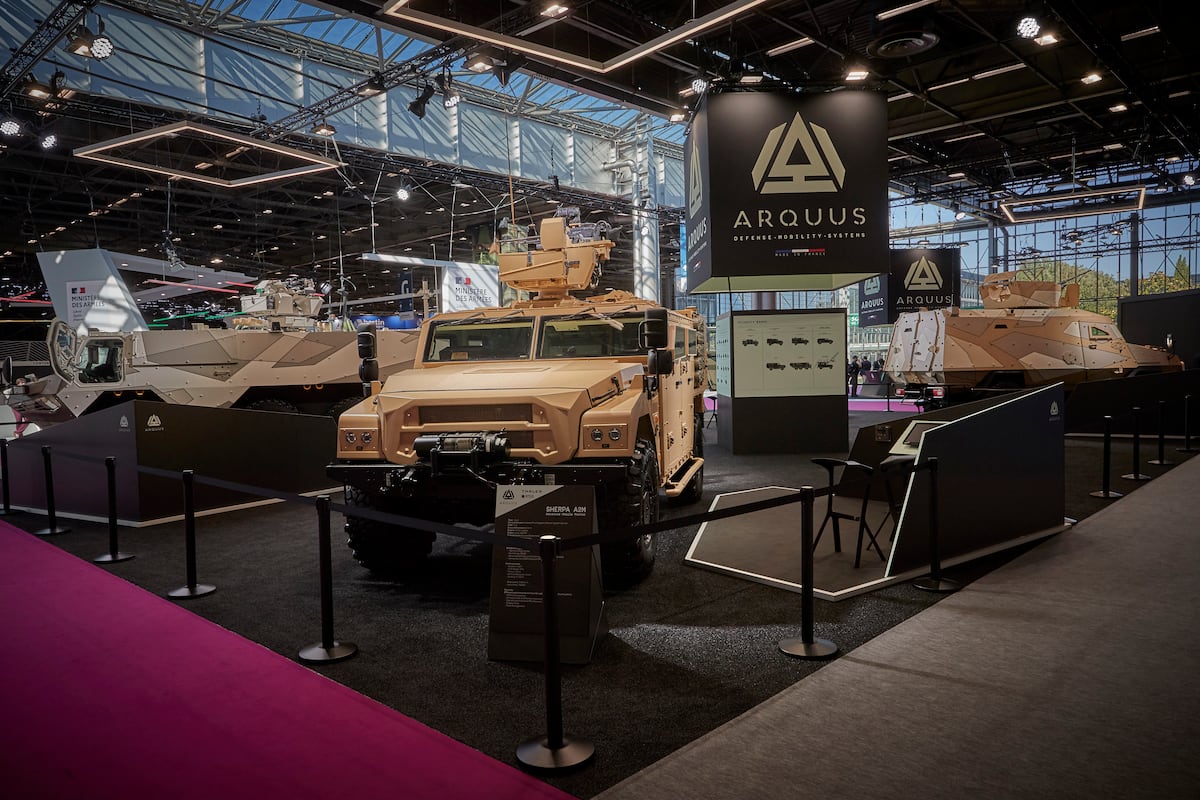 Arquus, Daimler Truck team up to pitch military trucks to France