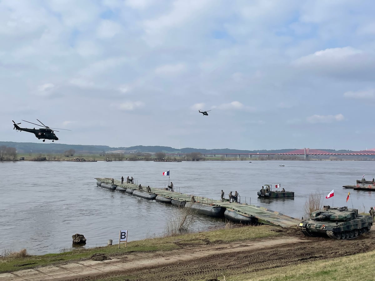 Germany, UK tap GDELS to build new floating bridges for frontline ops Germany, UK tap GDELS to build new floating bridges for frontline ops