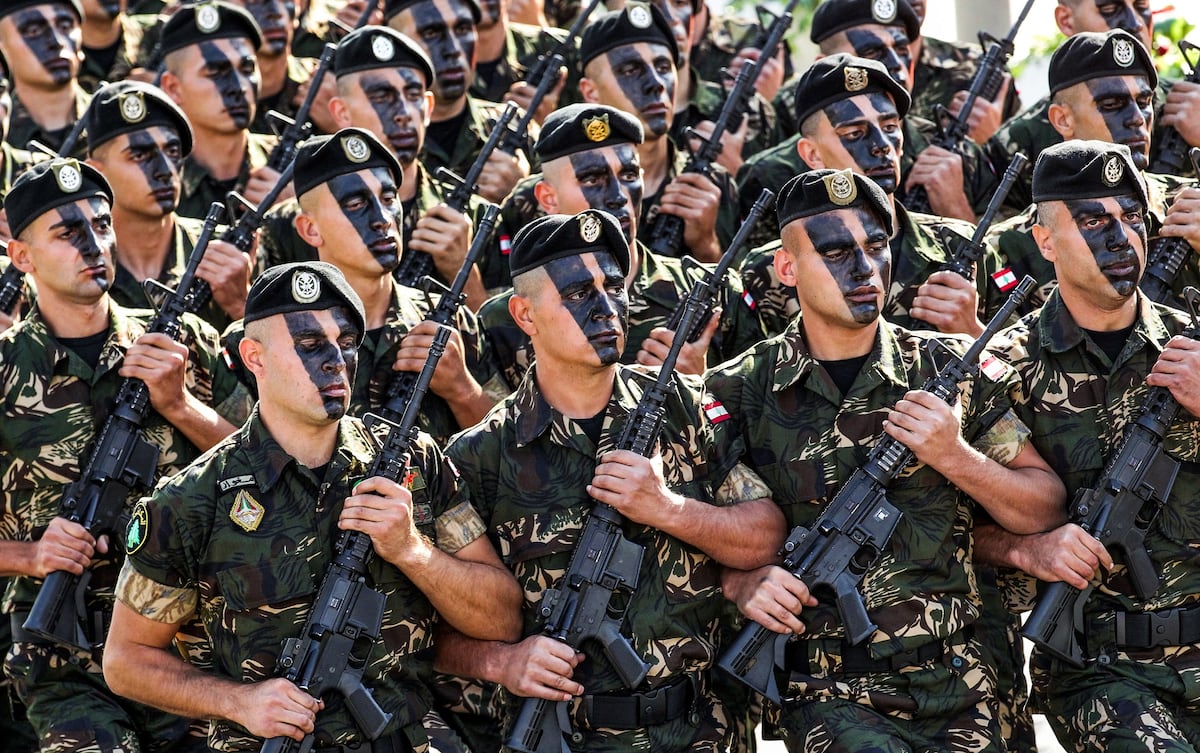 www.defensenews.com
