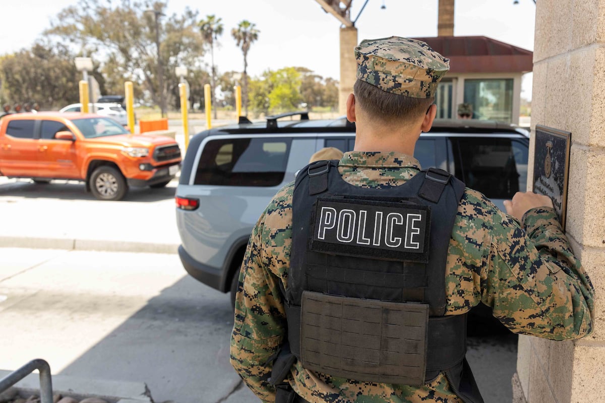 ICE agents to assist base security at three Marine Corps installations ICE agents to assist base security at three Marine Corps installations