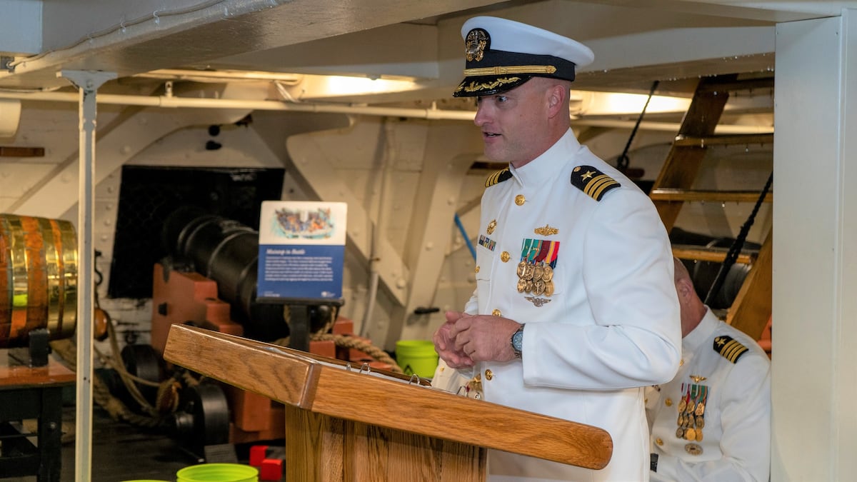 Navy relieves commander of New Hampshire Reserve center