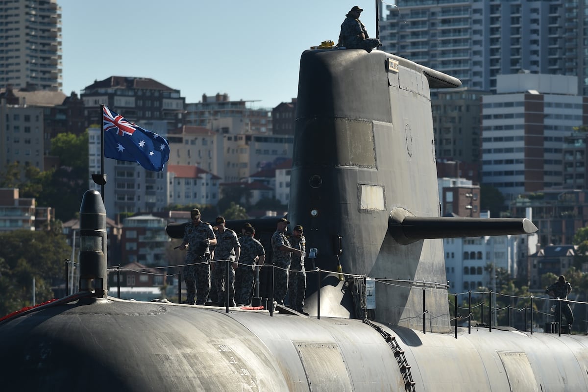 Australia starts ‘high-risk’ life extension of its submarine fleet Australia starts ‘high-risk’ life extension of its submarine fleet