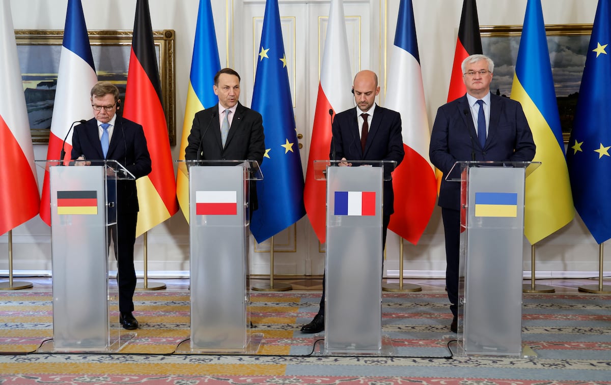 NextImg:Germany, France, Poland push for closer EU-Ukraine defense ties