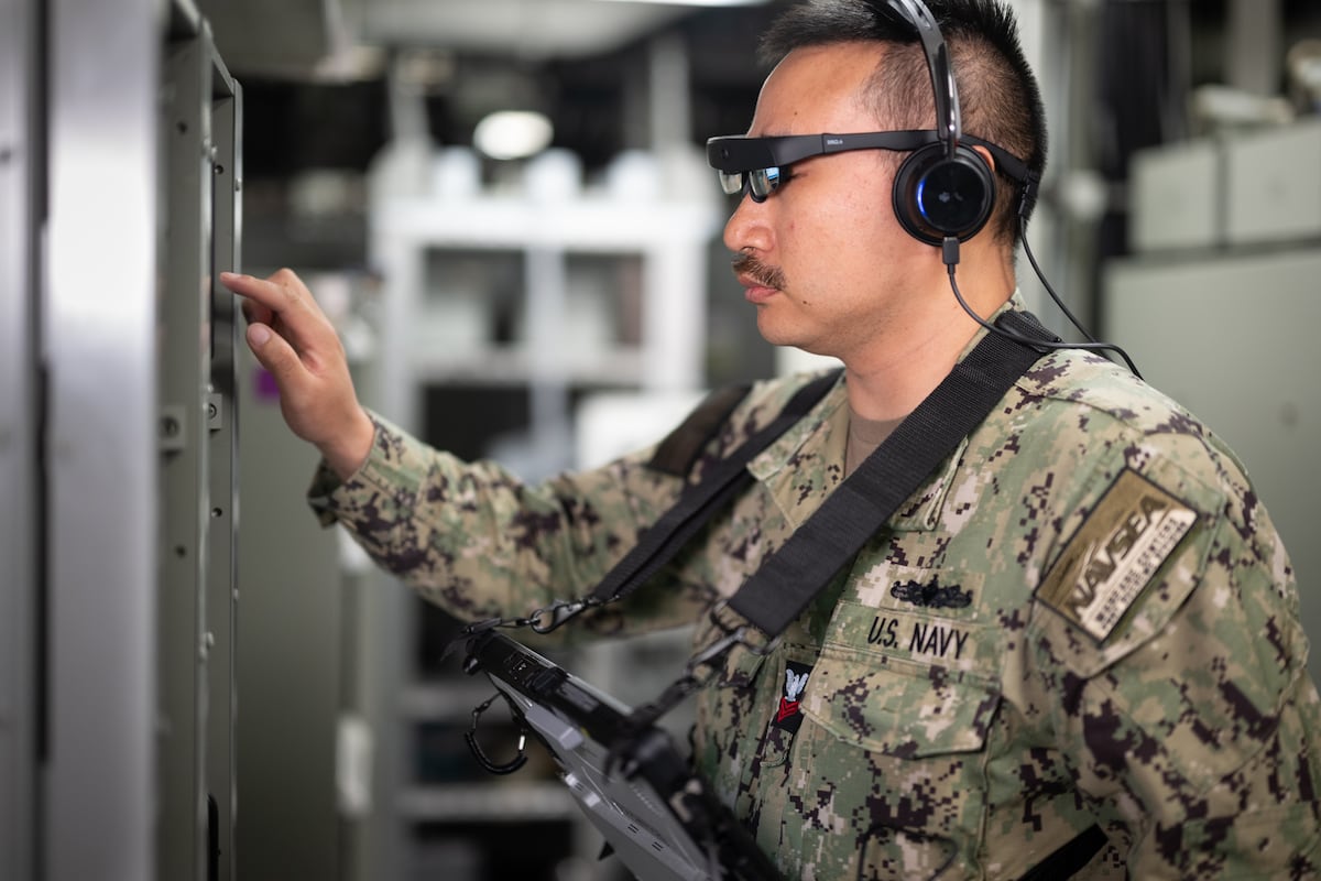 Five Navy ships now outfitted with augmented reality maintenance tech
