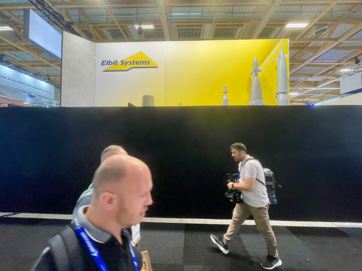 Paris Air Show organizers wall off booths of Israeli arms companies