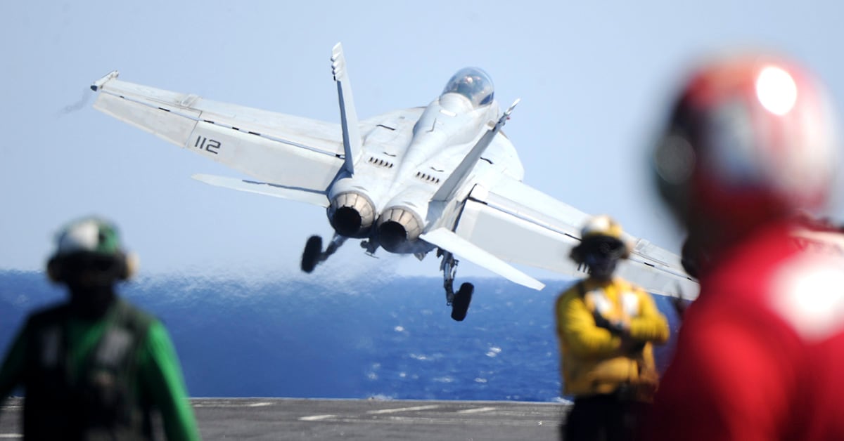 Jet landing on USS Truman goes overboard, forcing pilots to eject