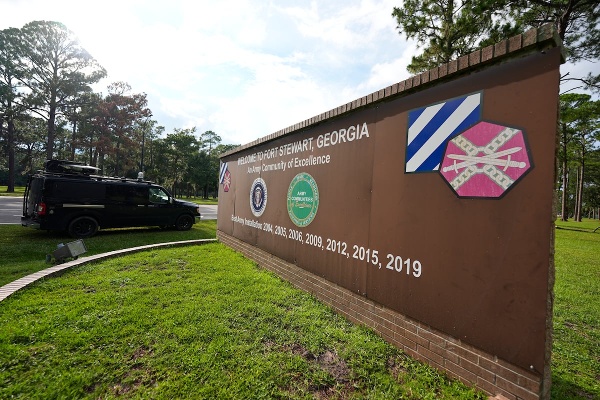 Sergeant charged in Fort Stewart shooting that injured 5 soldiers Sergeant charged in Fort Stewart shooting that injured 5 soldiers