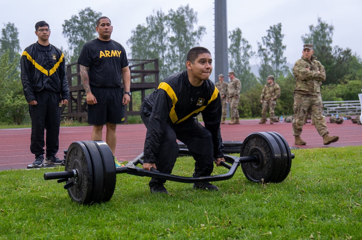 Soldiers with high fitness test scores now exempt from body fat rule Soldiers with high fitness test scores now exempt from body fat rule