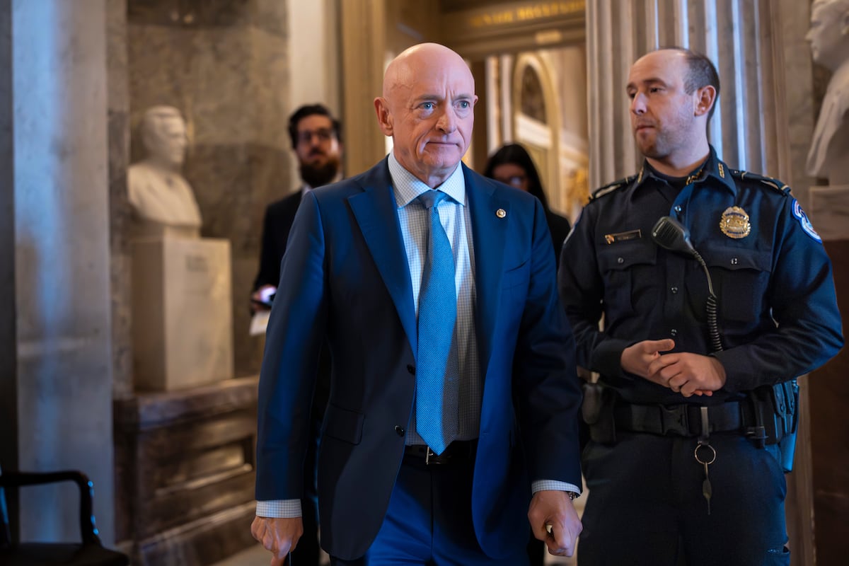 Over 40 retired generals, admirals and other former senior military officers signed an amicus brief on Tuesday in support of Sen. Kelly.