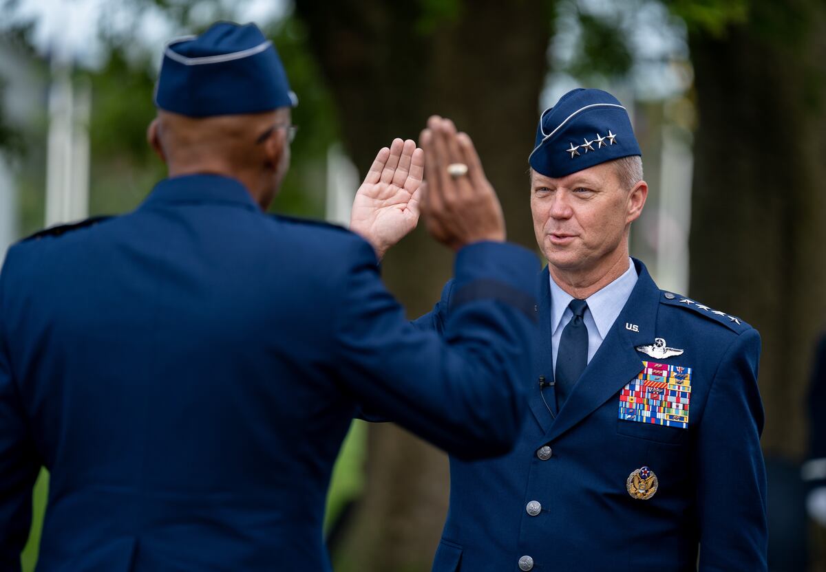 New commander takes the reins of ACC