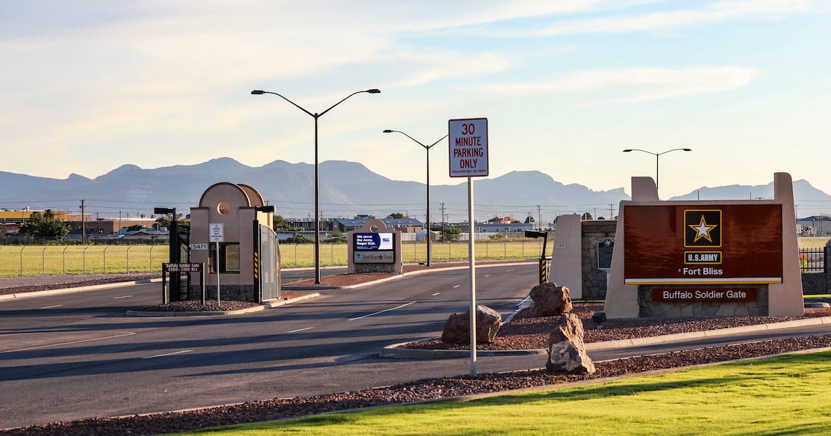 Migrants to be housed at new Fort Bliss detention center Migrants to be housed at new Fort Bliss detention center