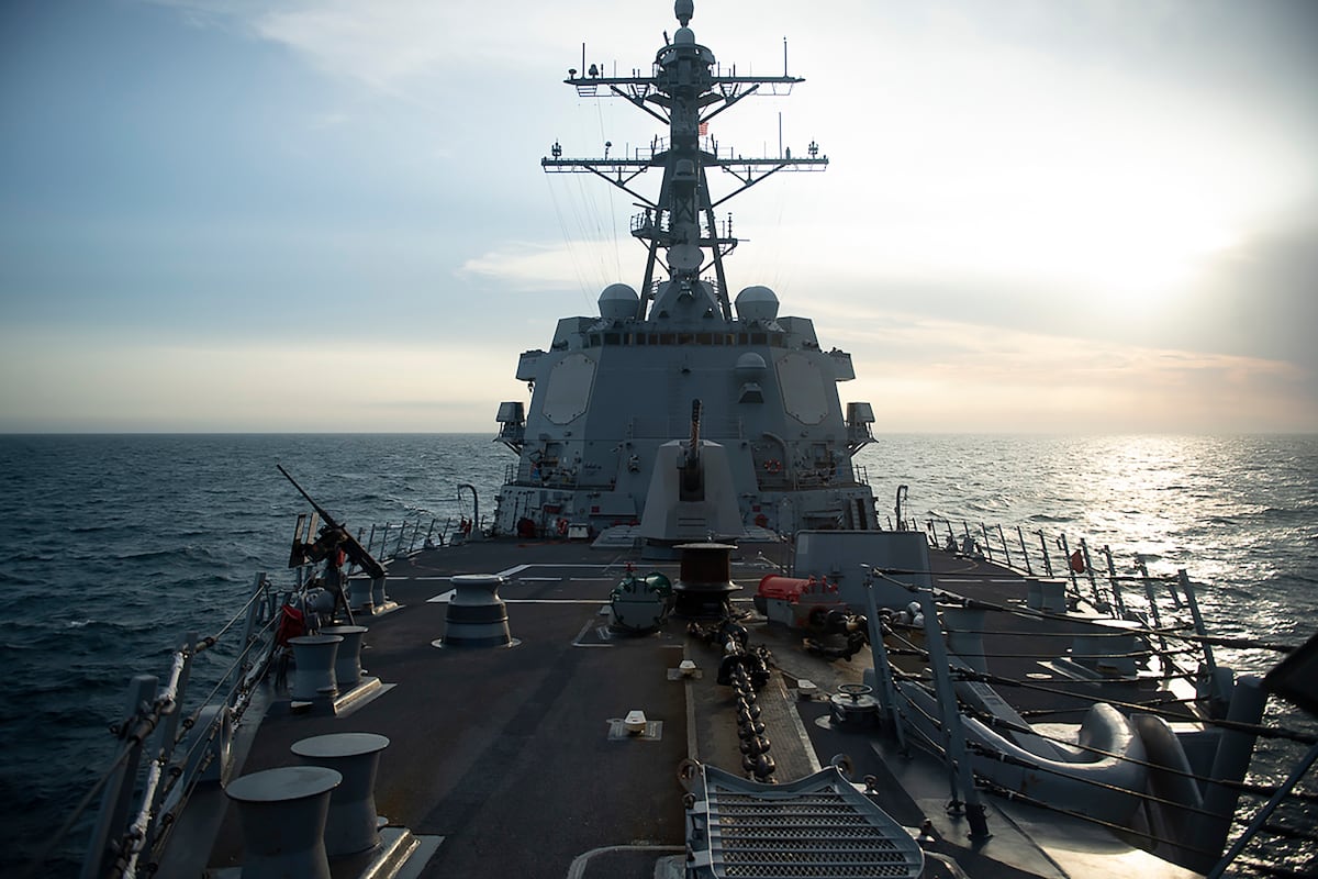 Navy destroyer at southern border intercepts 3,439 pounds of cocaine Navy destroyer at southern border intercepts 3,439 pounds of cocaine