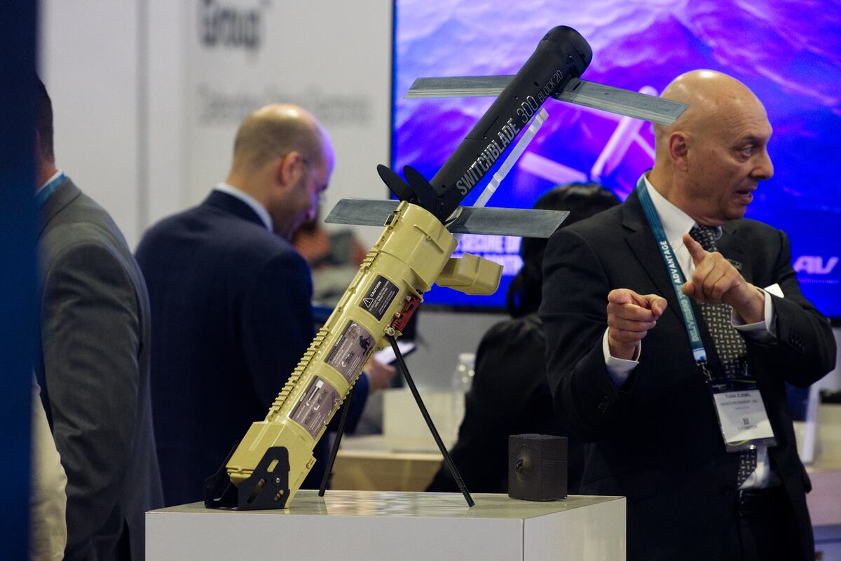 NextImg:Aerovironment wins nearly $1B to supply Switchblade munitions to Army