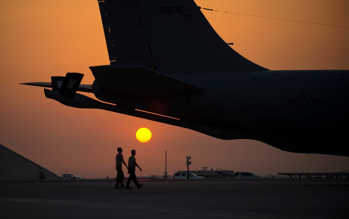 Iran launches missile attacks on US bases in Qatar and Iraq