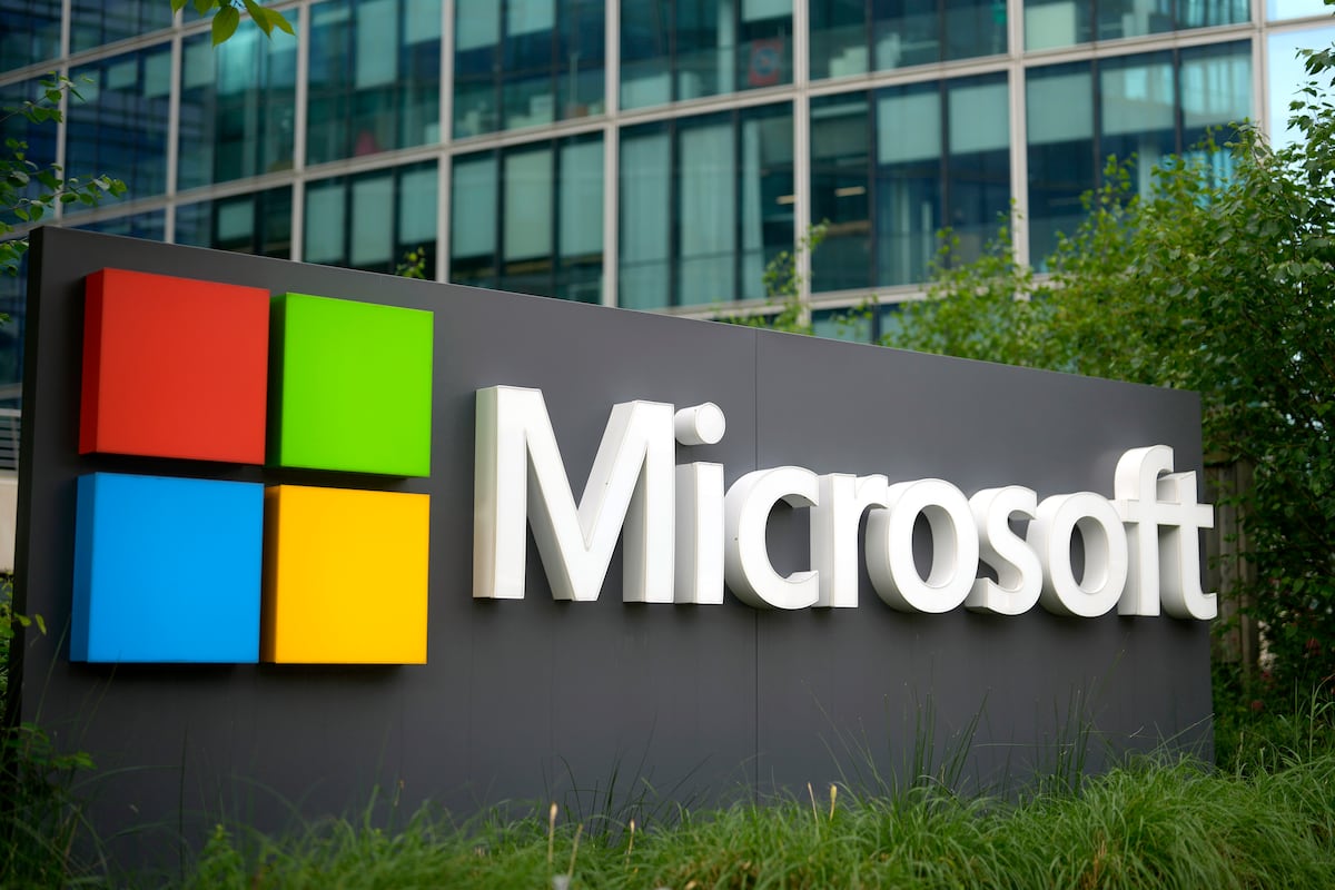 NextImg:Russian hacking group targeted US military contractors