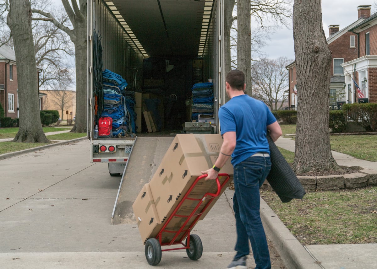 DOD trying to head off problems with troops’ household goods moves