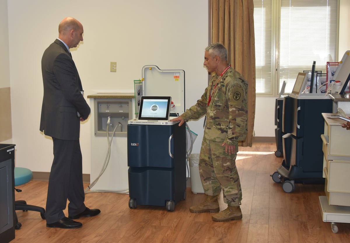 Military medical facilities aim to woo back Medicare-eligible patients Military medical facilities aim to woo back Medicare-eligible patients