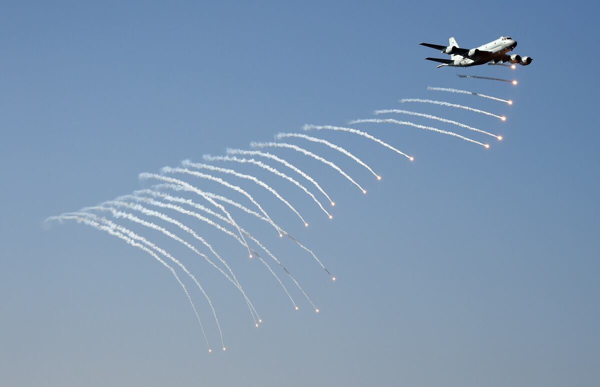 Italy looks to fighter friend Japan for a new maritime-patrol plane
