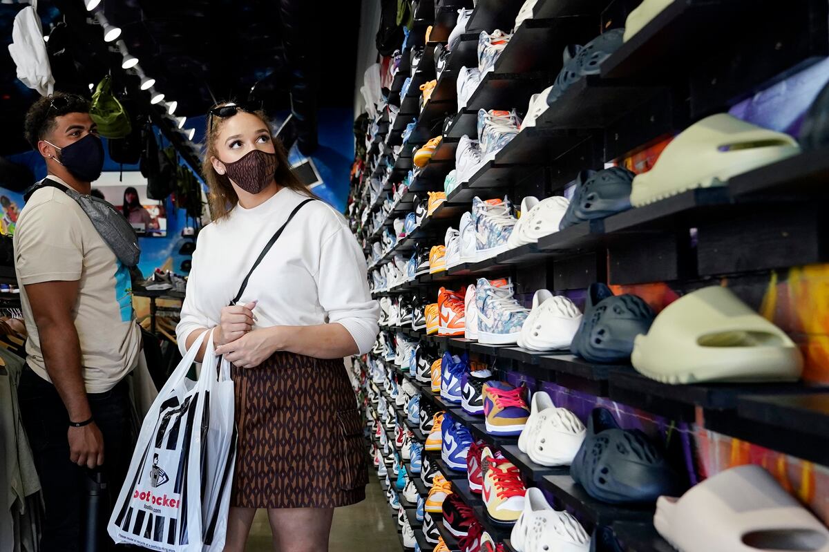 CDC Reverses Course on Indoor Masks in Some Parts of U.S.