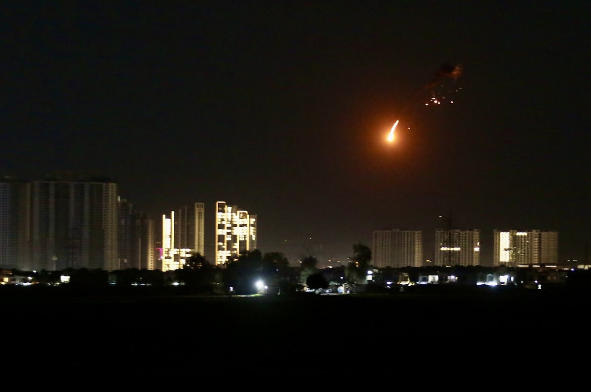 Gulf states warn of legal penalties in sharing of Iran strikes footage Gulf states warn of legal penalties in sharing of Iran strikes footage