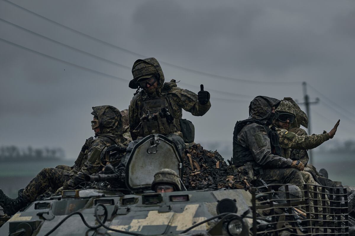 US to send Ukraine $300 million in military aid