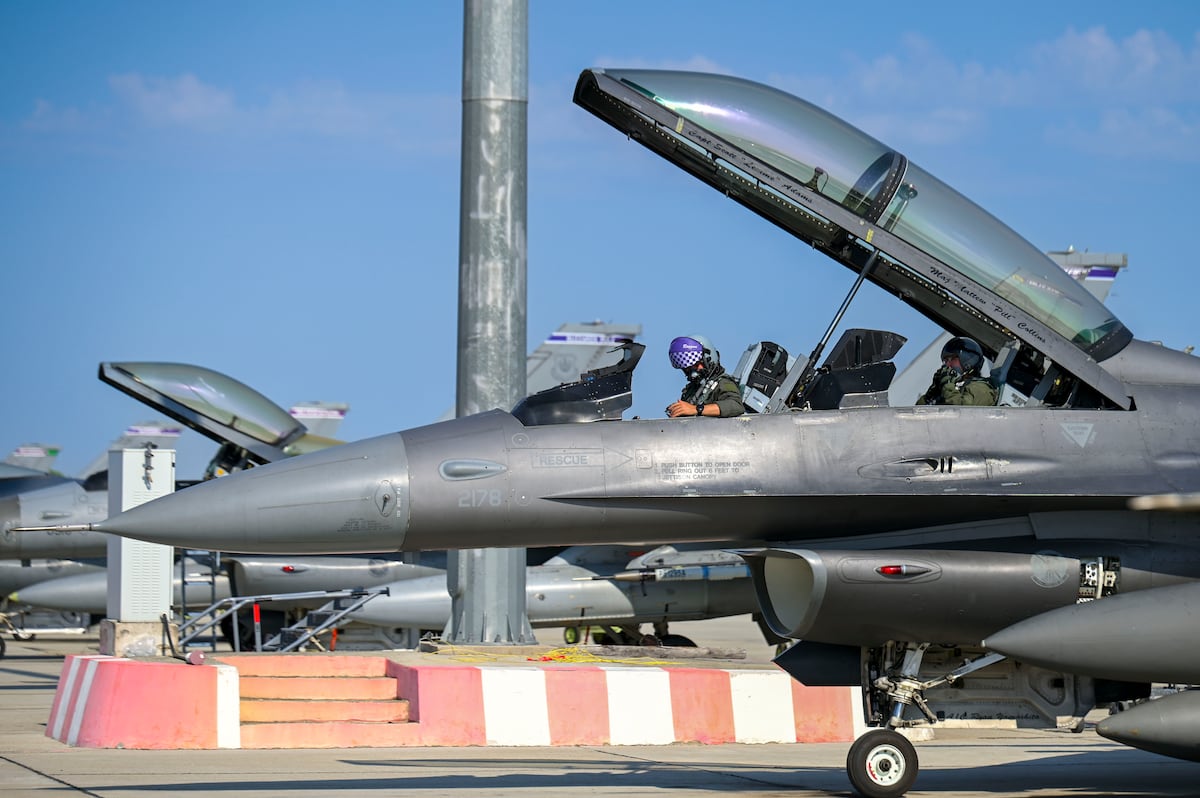 Unfazed by Iran’s threats, Bulgaria moves to aid U.S. military operations Unfazed by Iran’s threats, Bulgaria moves to aid U.S. military operations