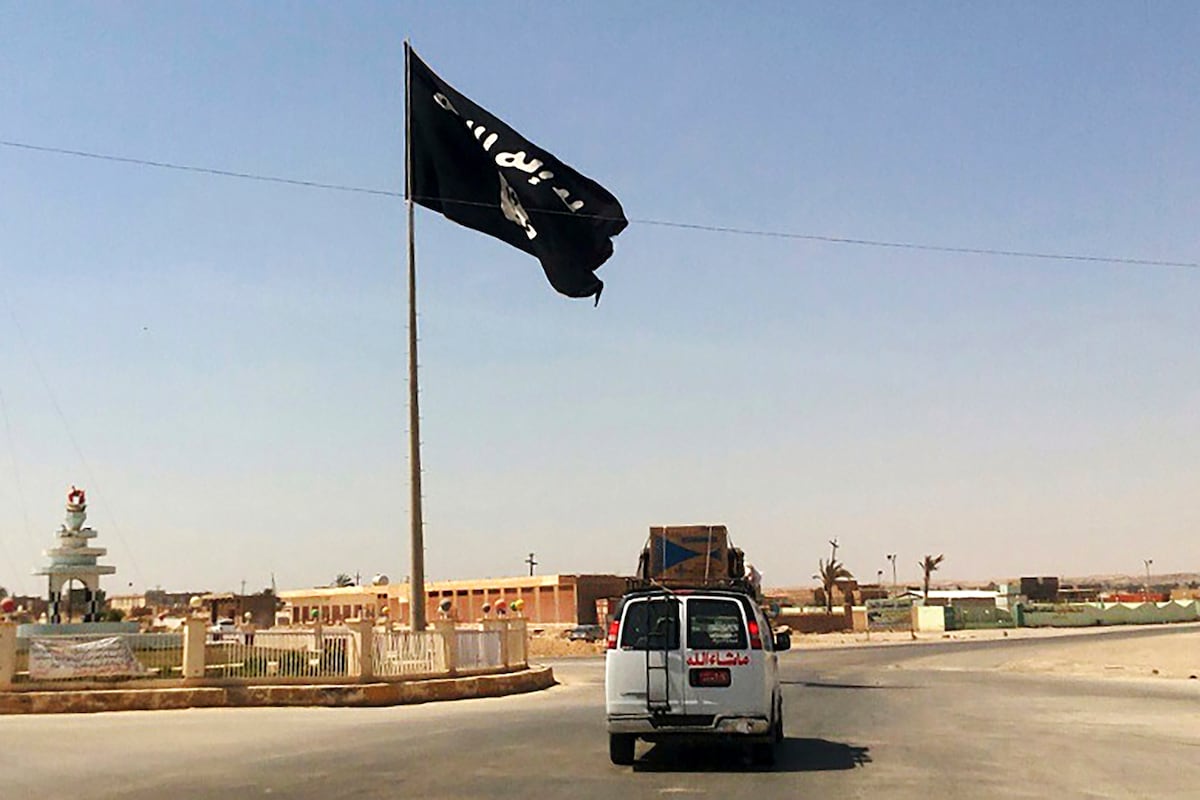 NextImg:Talk of US Iraq withdrawal is disconnected from ISIS threat