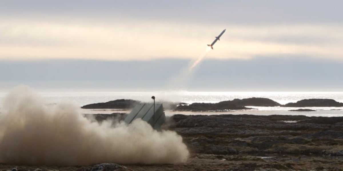 US to send Ukraine advanced NASAMS air defense weapons in $820 million ...