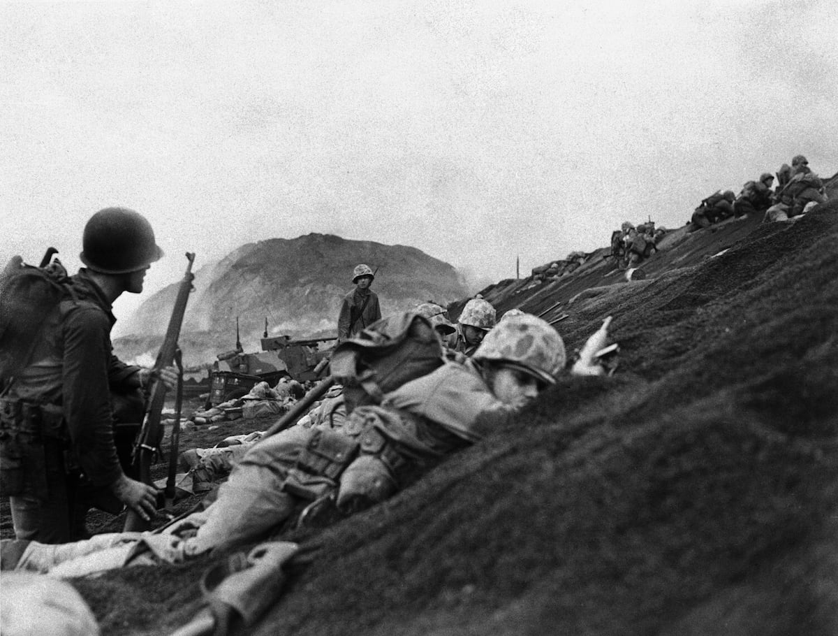 WWII podcast sets sights on stories that offer lessons for future wars