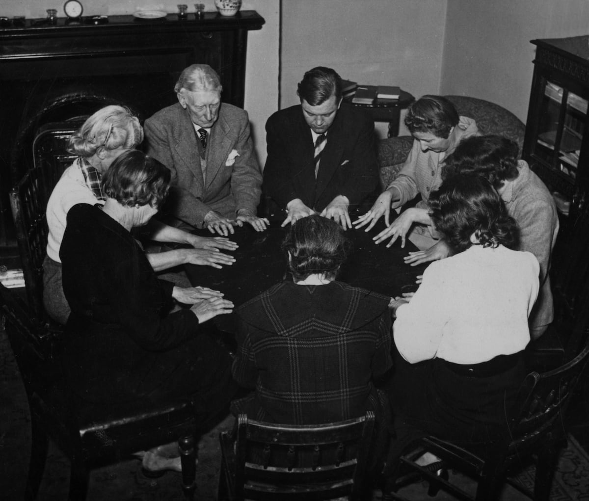 After World War I, séances boomed – and dead soldiers ‘wrote’ home After World War I, séances boomed – and dead soldiers ‘wrote’ home