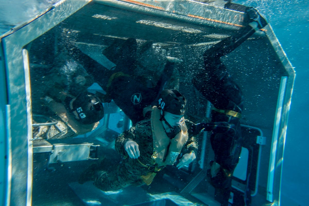 Following deadly MV-22 crash investigation, Corps pushes new guidance on  water egress training, image size:1200x800