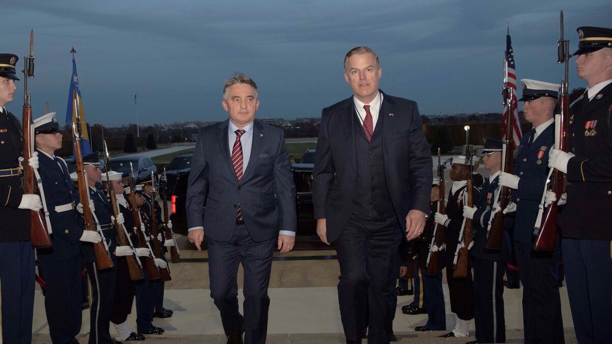 Top policy, intelligence civilians resign amid Pentagon shakeup