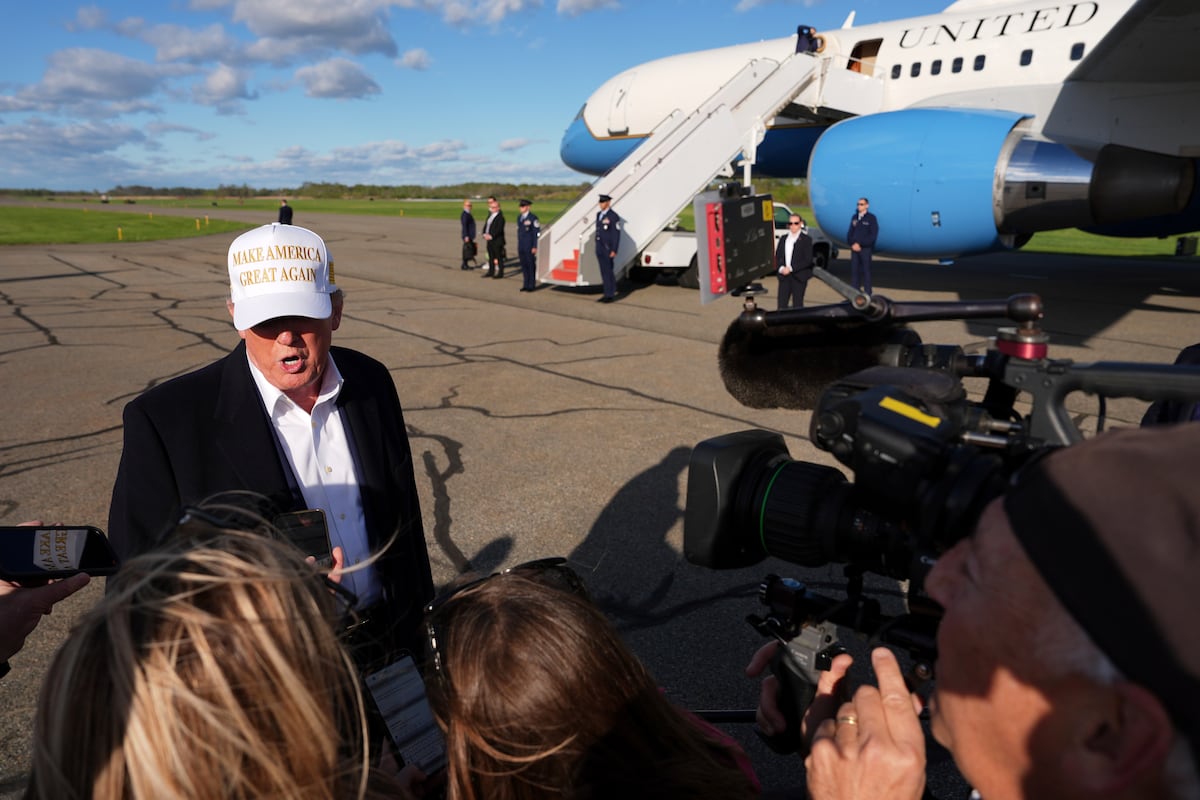 Dems demand military investigation into Qatar’s plane gift to Trump