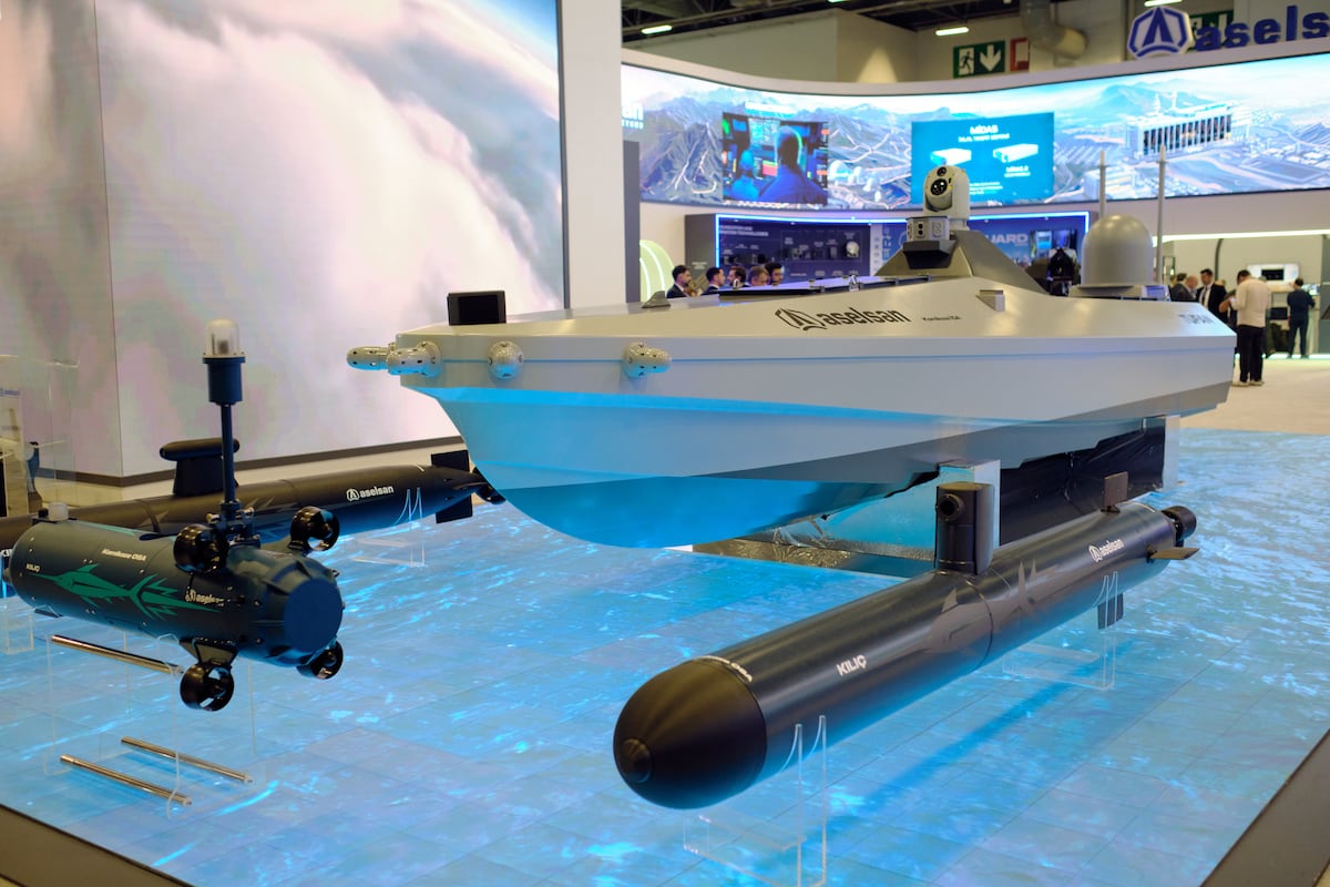 Turkey Plans to Acquire 100 One-Way Explosive Naval Drones for Swarm Operations Turkey Plans to Acquire 100 One-Way Explosive Naval Drones for Swarm Operations