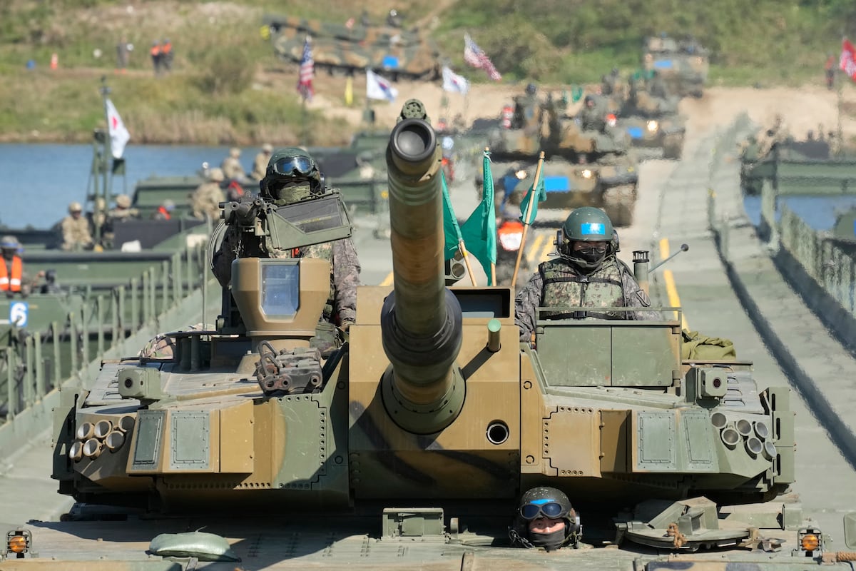 South Korea to integrate Trophy protective suite into K2 tanks